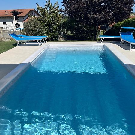 La Casa Blu Appartement Montegrosso dʼAsti Buitenkant foto