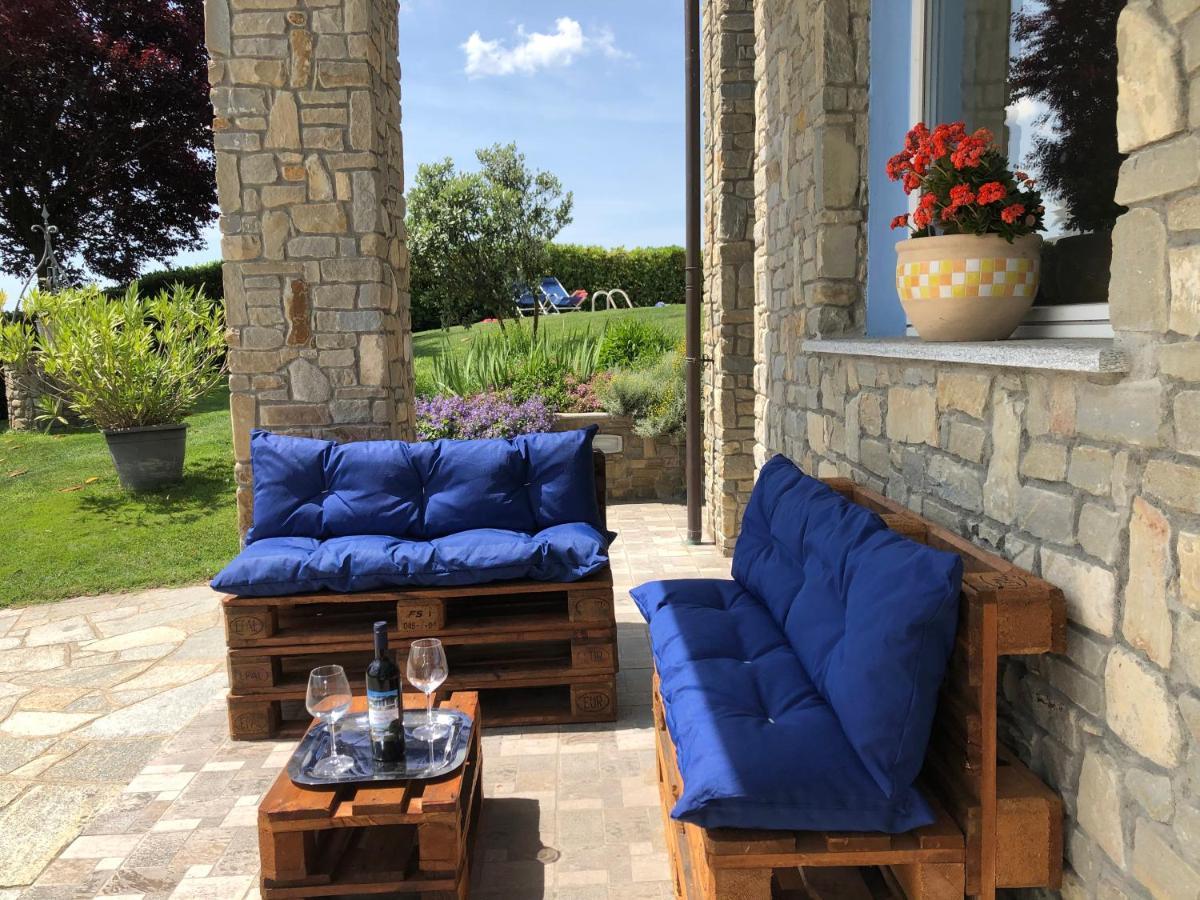 La Casa Blu Appartement Montegrosso dʼAsti Buitenkant foto